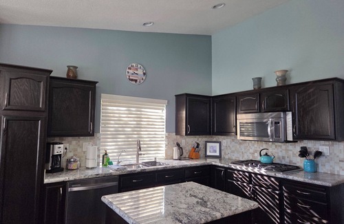 Paradise House | Summer in Vegas! Private Pool, Peaceful Area, Minutes to the Strip/5*