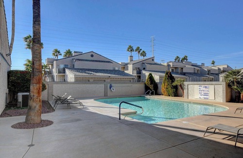 Spring Valley Condo | SUMMER SPECIAL 20 % OFF COME MAKE THIS UNIT YOUR HOME AWAY FROM HOME!