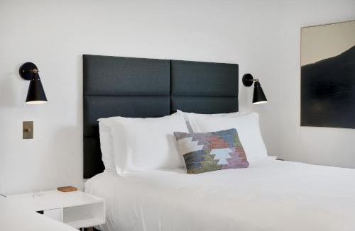 Mount Shasta Hotel | Summit Lofts Boutique Hotel