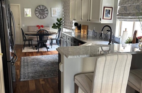Oakwood House | Sun La Vie – A Stylish Sun Lakes Golf & Tennis Townhome