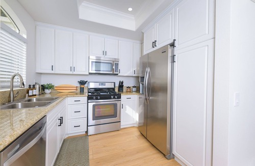 Laguna Niguel Condo | Sunny 2-bedroom condo in beautiful Laguna Niguel near best beaches in OC!