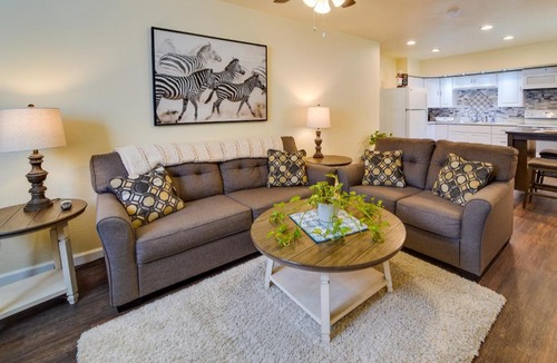 Shasta Lake House | Sunny California Retreat w/Pool Access & Patio!