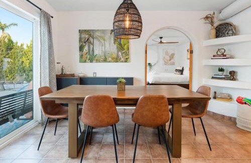 Palm Springs House | Sunny Oasis 4BR Palm Springs Paradise with Pool