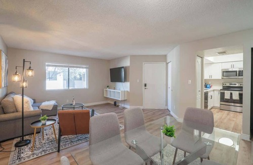 Cox Heights Apartment | Sunny Scottsdale Retreat | Pool, Gym & Parking