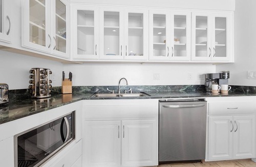 Ocean Beach Condo | Sunset Cliffs Dream - Ocean Front Luxury Condo