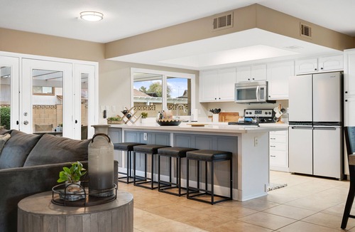 Tempe House | Sunshine Get-a-way in Tempe! We are close to Phoenix Airport and Spring Training