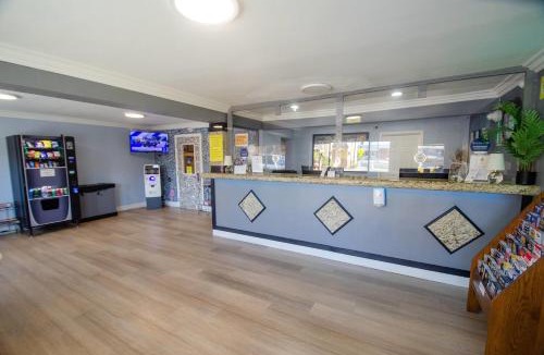 Las Vegas Hotel | Super 8 by Wyndham Las Vegas North Strip/Fremont St. Area