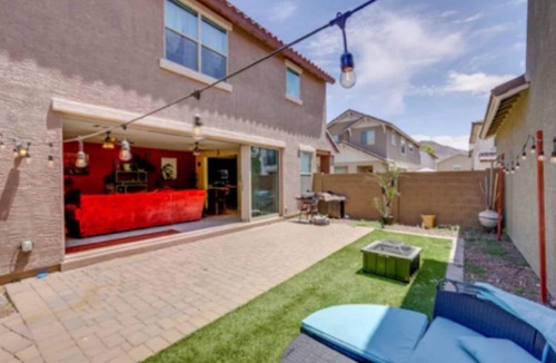 Dobbins Place House | Super bowl ready! House is equipped w/electric car charging