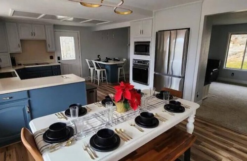 Lapoint House | SUPER Unique 4BR 3Bath Nature Home Getaway - 9beds