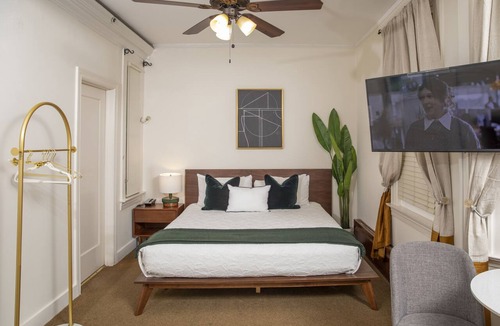 Telegraph Hill Hotel | Superior King Room with Ensuite Bathroom