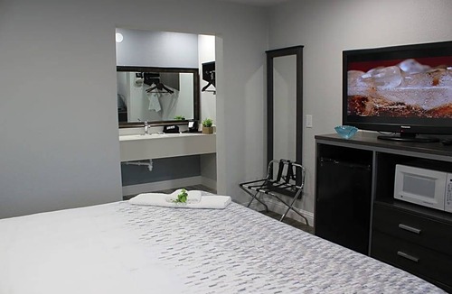 Chowchilla Hotel | SureStay Hotel by Best Western Chowchilla Yosemite
