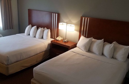 Hollister Hotel | SureStay Hotel by Best Western Hollister