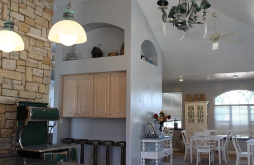 Panaca Bed & Breakfast | Swallow Cove
