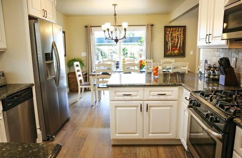 Hermosa Village Condo | Swanky Pool/Jac Home:3 EnSuites, Walk To Disney