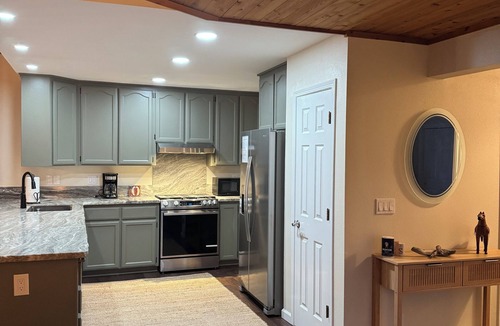 Weaverville Condo | Sweet-spot on the Golf Course