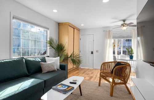 Eastside Santa Cruz Hotel | Swell House Santa Cruz