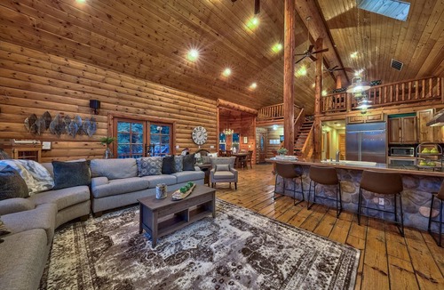 Pioneer Trail House | Tahoe Castle -Pool, Games, Spa, Steam Rm, Sauna