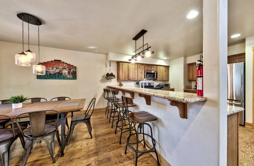 Tahoe Island House | Tahoe Family Haven - Hot Tub, Pool Table