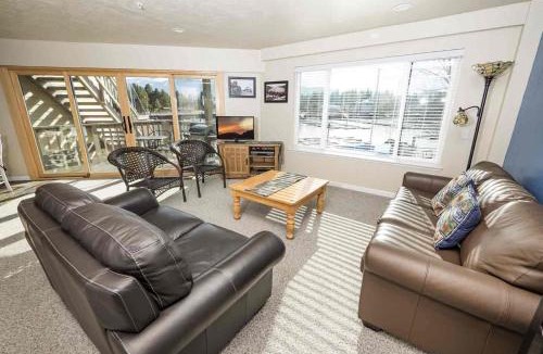 Tahoe Keys Apartment | Tahoe Keys BoulevardApartment