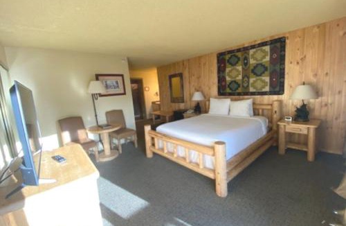 South Lake Tahoe Cabin | Tahoe Lakeshore Lodge & Spa
