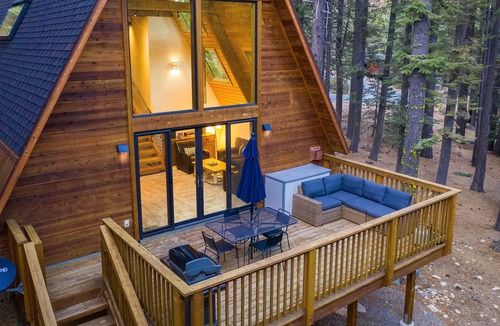 Chamberlands Cabin | Tamarack by AvantStay | Remodeled Chamberlands! Full Beach/Pool Access!