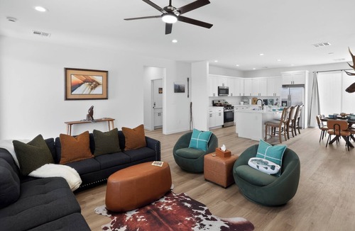 Greenehaven House | Tesla EV, Native Decor, Golf, Fish, Lake, Repeat,Come as Guests Leave as Friends