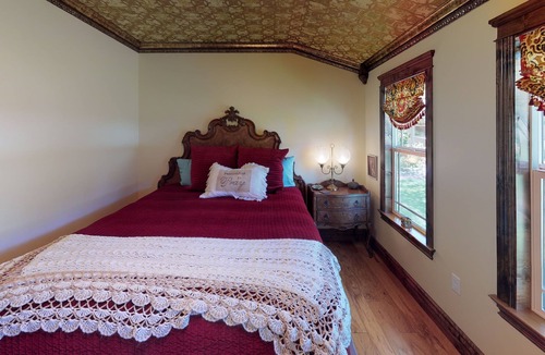 Salyer House | The Ammon Ranch Cottage