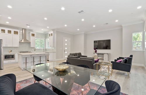 Central Davis House | The Ayla Plan: 4BR, 3.5BA, 2600 Sq Ft, Near Campus