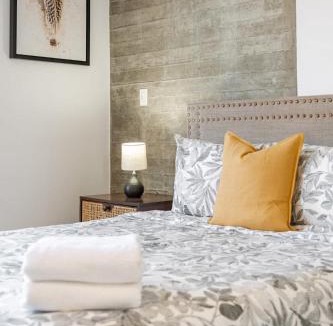 Avenida Revolucion Apartment | The Border Loft Trendy Stay on Avenida Revolucion