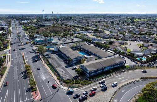Northwest Anaheim Hotel | The Buena Park Hotel & Suites