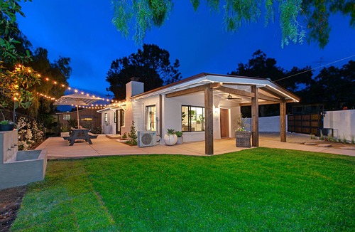 Fallbrook House | The Bungalow - a Visitana Collection home