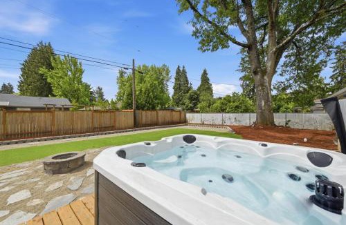Cal Young House | The Canopy House Eugene Retreat Near UO & Autzen