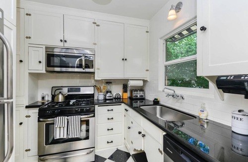 Park West House | "The Carriage House" Upper Unit