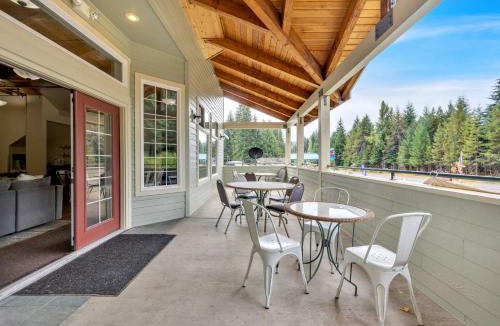 Government Camp House | The Chinook Lodge at Government Camp - Meredith Lodging
