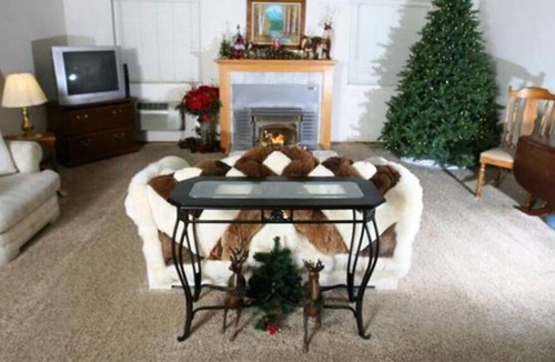 Mi-Wuk Village Hotel | The Christmas Tree Inn