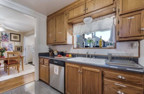 Brea House | The Coastal Nest ★ Private space, near everything!