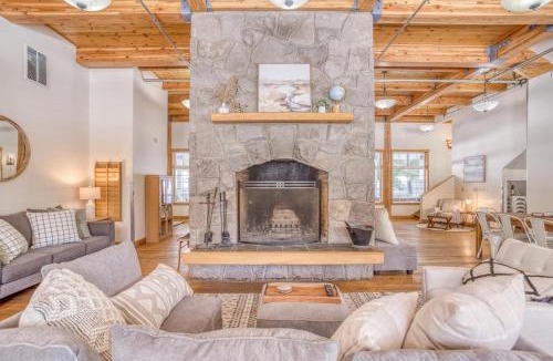 Government Camp House | The Coho Lodge & The Chinook Lodge at Government Camp - Meredith Lodging