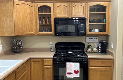 Springville House | The Corner Haven - a cozy, peaceful home in the heart of Utah County!