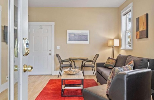 Old Bend House | The Cottage on Broadway in Bend OR