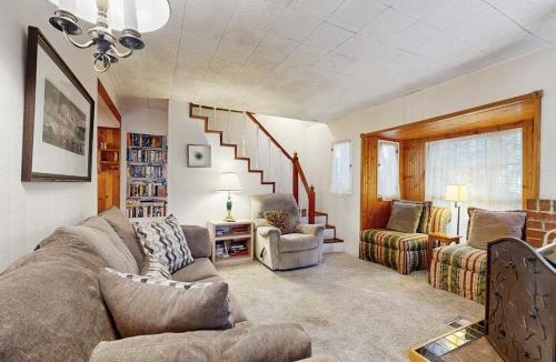 Lake Arrowhead House | The Cottage