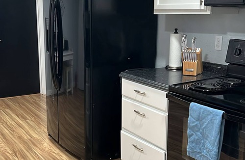 Vancouver House | The Creek House Spacious 4-bedroom house in brilliant Vancouver with WiFi