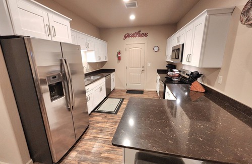 Greenehaven House | The Desert Dip Oasis at Lake Powell with swim spa!