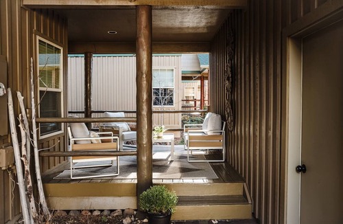 Klamath Falls Ski Chalet | The Emberwood Chalet At The Running Y
