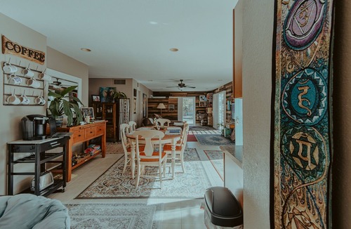 Baywood Park House | The Famous Zen Den one block from the water