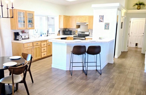 Blythe House | The Fieldhouse/Crews Welcome + Desert Getaway