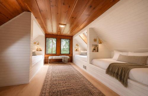 Twain Harte House | The Fork House Luxury Creekside Sierra Retreat