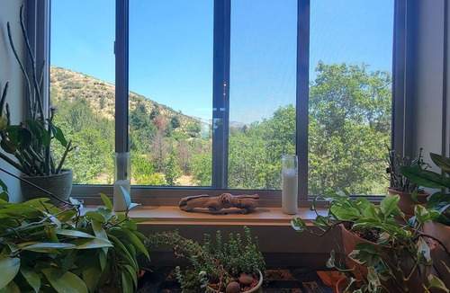 Ashland House | The Gem and Cottage of Ashland, Hot tub, Views