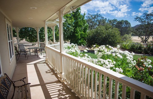 Atascadero House | The Grace Maralyn Estate & Gardens Near Santa Margarita Ranch