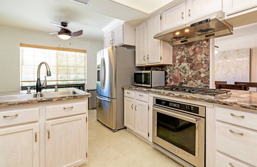 Desert Hot Springs House | The Grotto- 5bd/4ba-Waterfalls-Pool-Spa-Games Room-Secluded Acreage