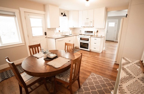 Klamath Falls House | The Heritage House At Kingman Farmstead